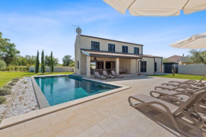 Villa Stellar